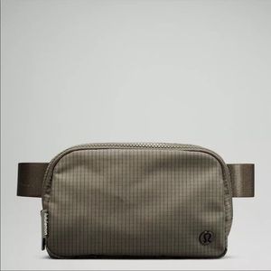 NWT! New color Lululemon everywhere belt bag